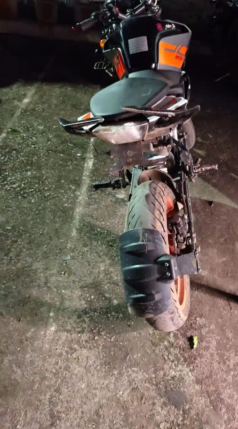 1013570856